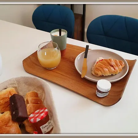 Maison Du Bonheur L Art De Vivre A La Francaise Entier Avec Parking *